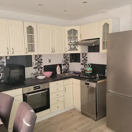 Apartament Blisko Gor Sowich Centrum
